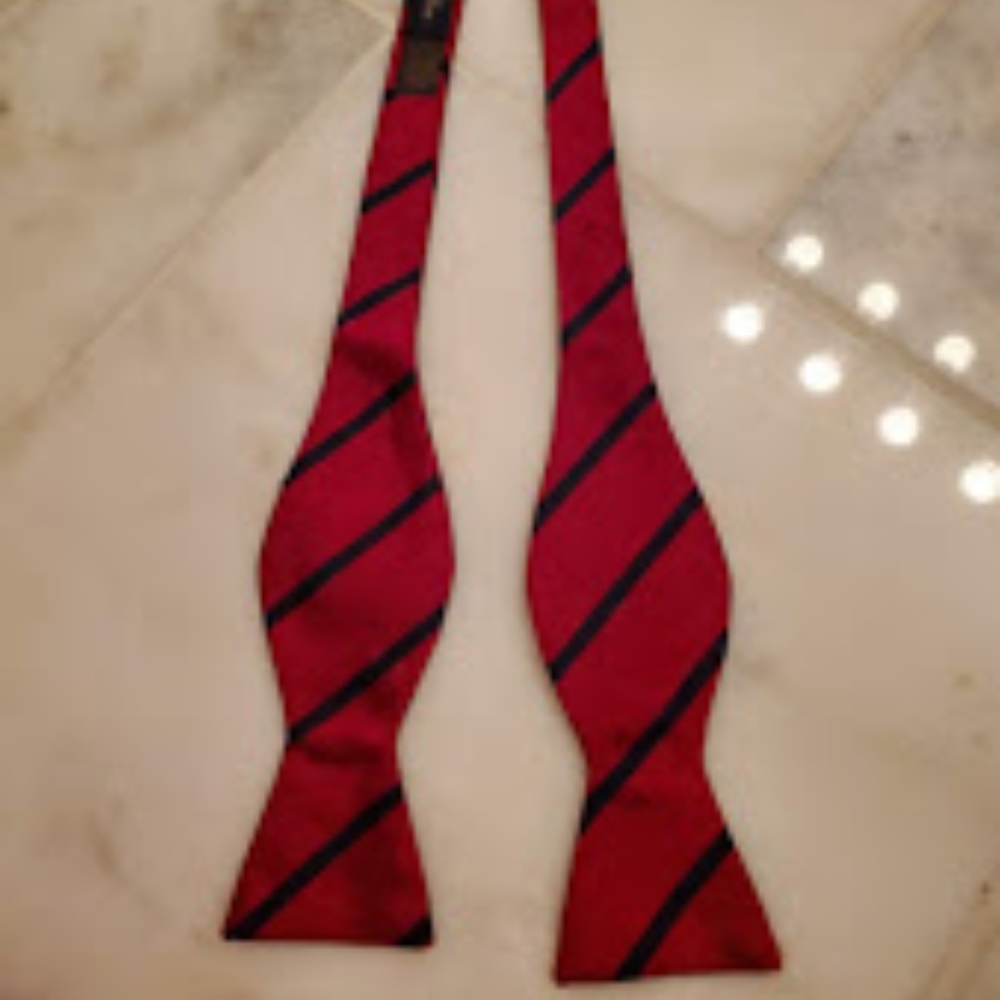 NWT Authentic Brooks Brothers Bowtie